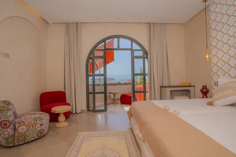 Sea-view room – 2/10