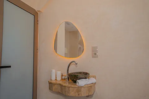 Sea-view room – private bathroom